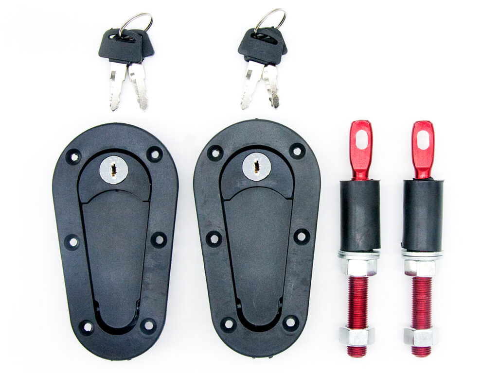 Hood lock with key ⋆ Racing Miller